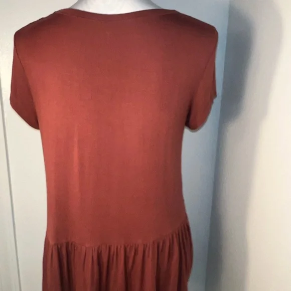 American Eagle outfitters S embroider mesh front with a drop waist ruffle hem - Picture 2 of 6